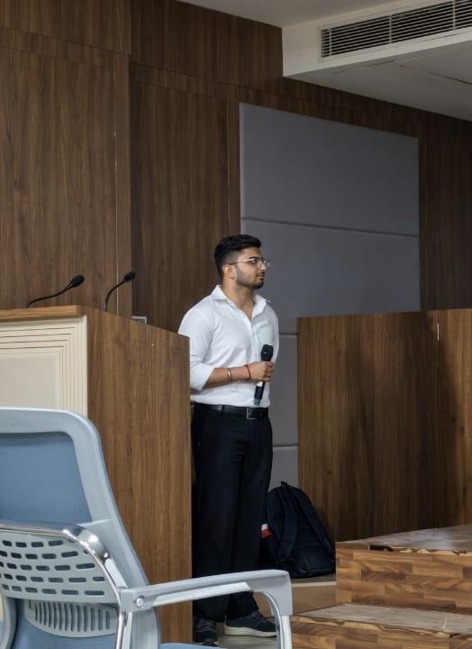 Harsimran Singh Giving a Speech in International Research Conference